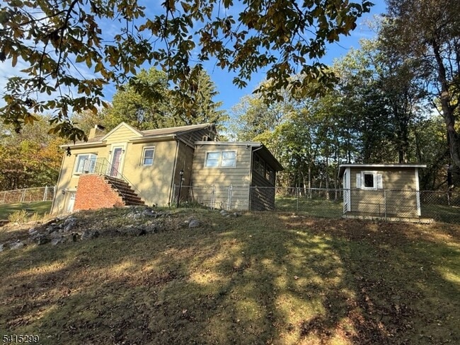 Building Photo - 980 Black Oak Ridge Rd