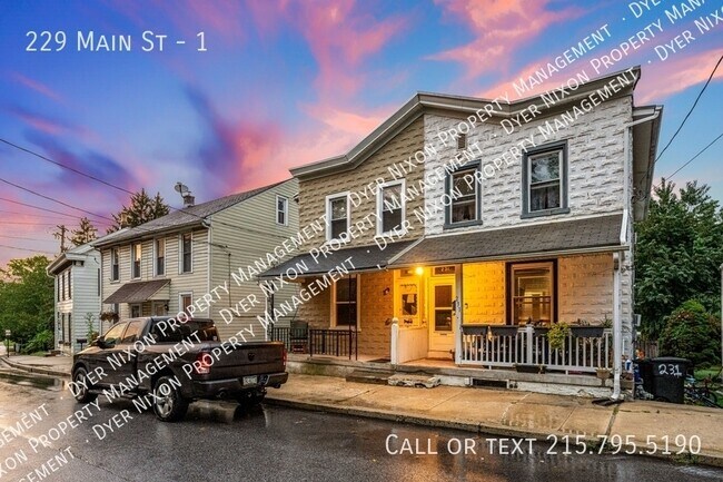 Building Photo - 229 S Main St