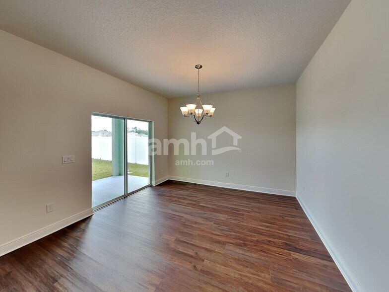 Building Photo - 2725 Ponds Trl