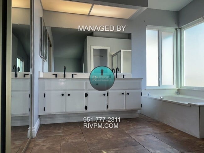 Building Photo - INTRODUCING A RARE GEM IN MORENO VALLEY!! ...
