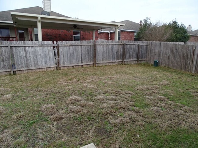 Building Photo - 6046 Mountain Meadow