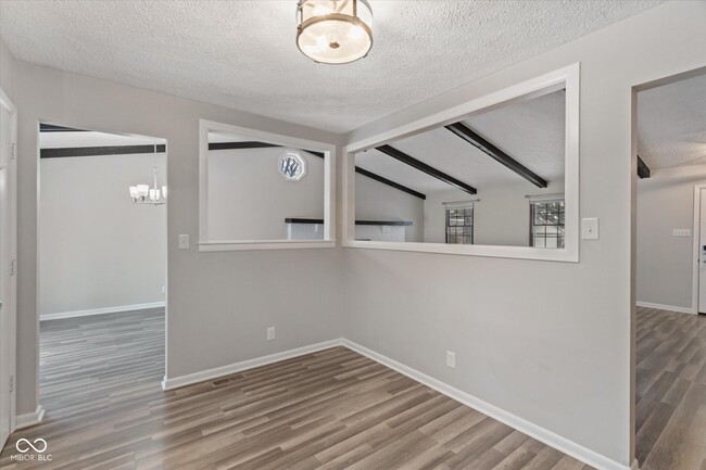 Building Photo - 519 Colbarn Ct
