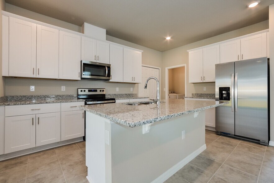 Building Photo - 2503 Gold Dust Dr