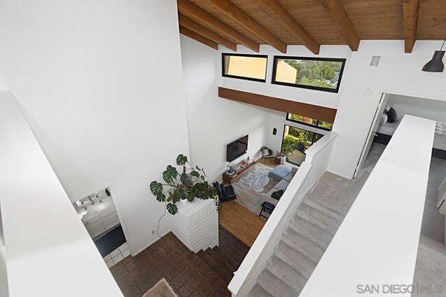 Building Photo - 6605 Caminito Scioto