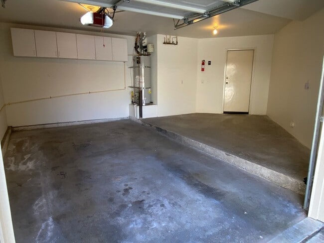 Building Photo - Charming Townhome in the Heart of Rancho S...