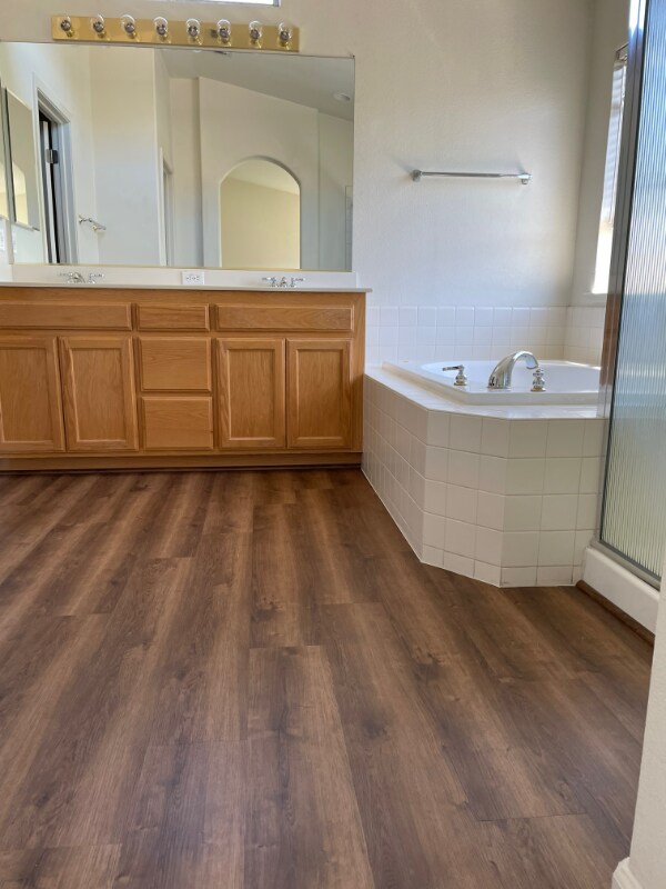 Building Photo - 8022 Mammoth Dr
