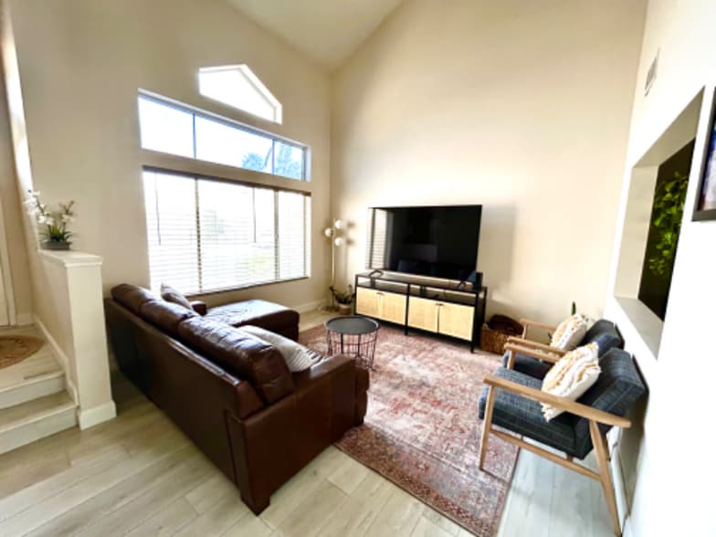 Building Photo - 1746 Gatepost Ave