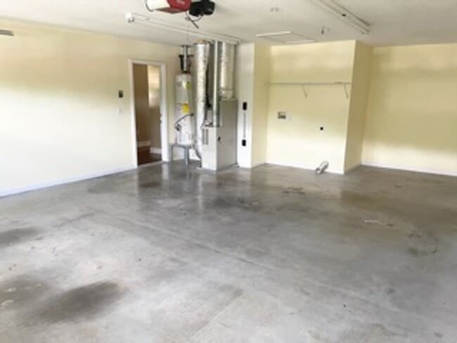 Building Photo - Powell/Anderson County 37849 - 3 bedroom, ...