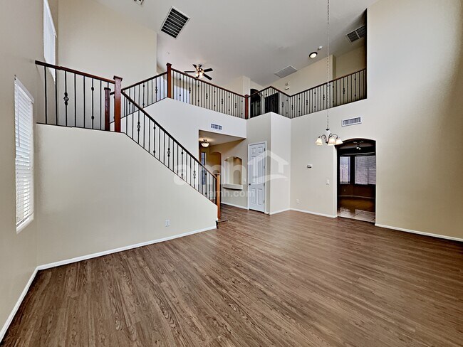 Building Photo - 25711 W Miami St