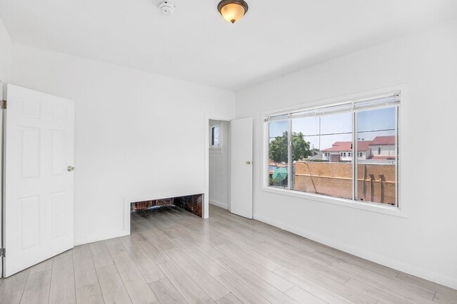 Building Photo - 5251 Main St