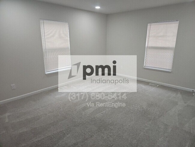 Building Photo - 2826 N Park Ave