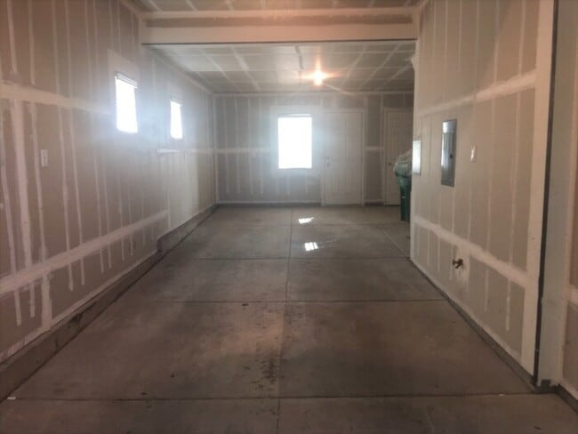 Building Photo - Luxury Townhouse 2 Master Suites - North M...