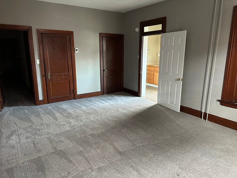 Bedroom 2 - 47 E Cherry St