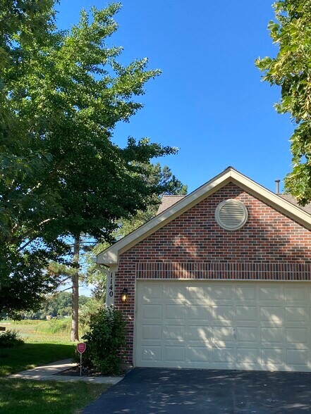 Primary Photo - 1140 Coldspring Rd