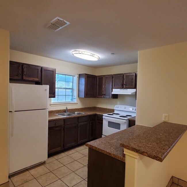 Building Photo - 1007 Emerald Valley Dr