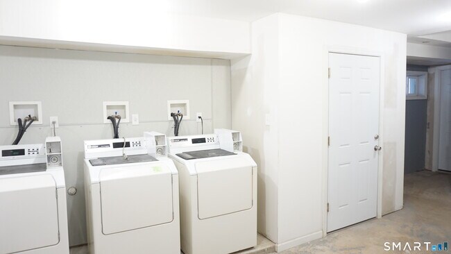 Building Photo - 28-30-30 Sampson St