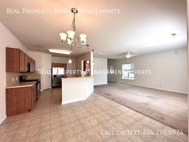Building Photo - 6524 Portland Rose Ln