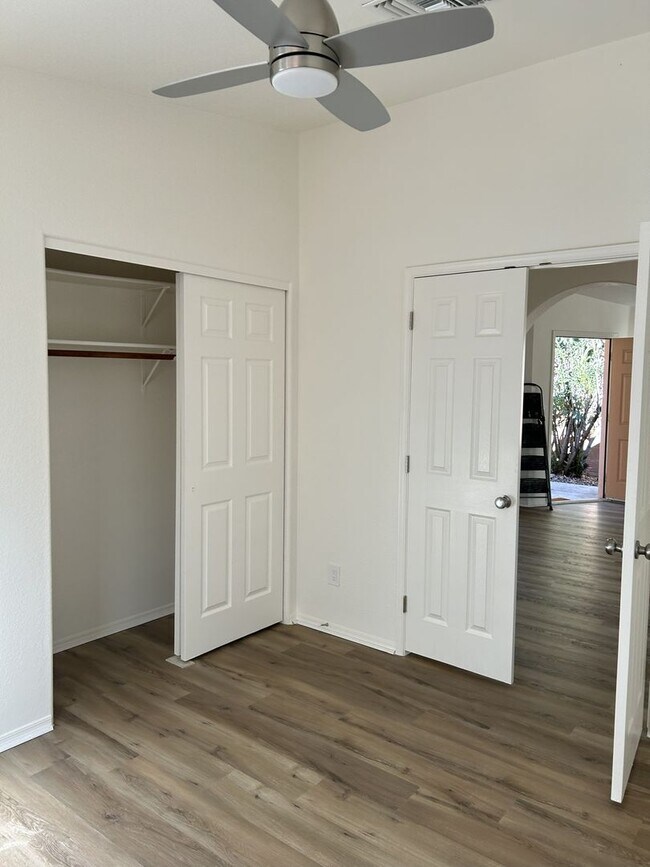 Building Photo - Unfurnished single story home in Villa Santa Rita Best Kept Secret.