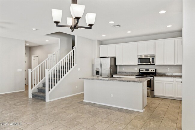 Building Photo - 269 N Scott Dr