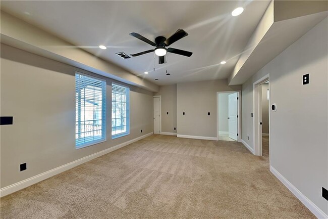 Building Photo - 230 Lembeth Ct