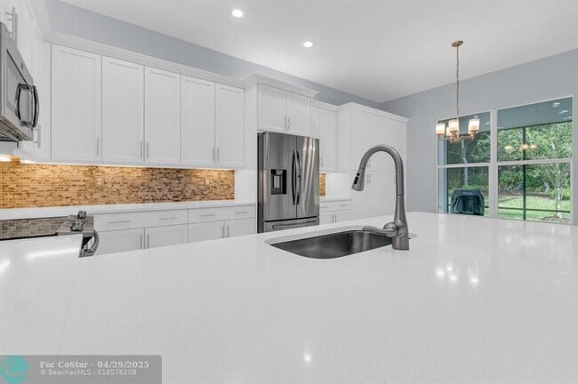 Building Photo - 9739 Salty Bay Dr
