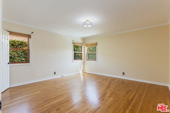 Building Photo - 1976 S Preuss Rd