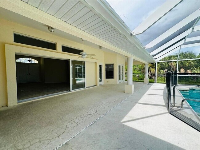 Building Photo - 14017 Wenzel Ave