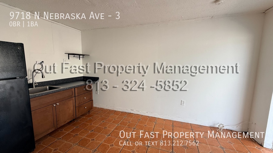 Building Photo - 9718 N Nebraska Ave