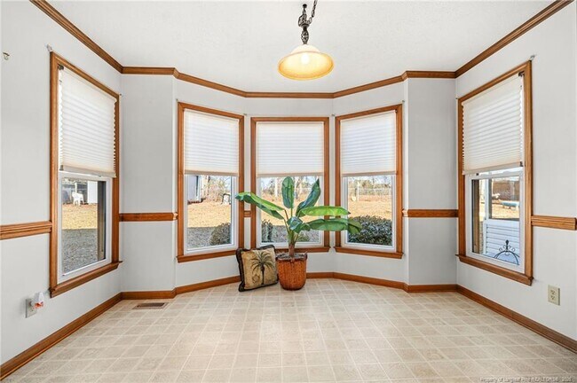 Building Photo - 2482 Celtic Dr
