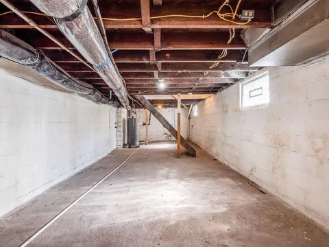 Building Photo - 154 N Central Ave