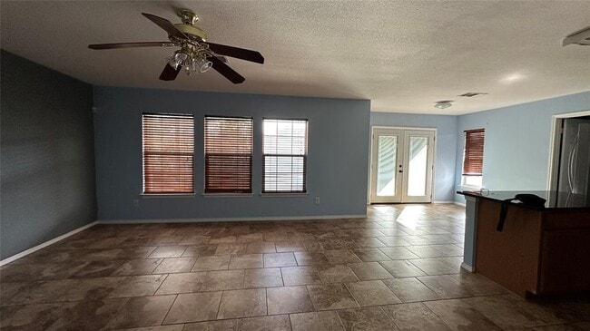 Building Photo - 13105 Lofton Cliff Dr