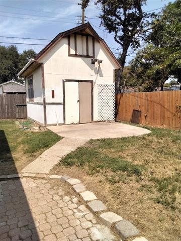 Building Photo - 2317 Meadow Dale