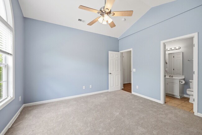 Building Photo - 1224 Claret Ln