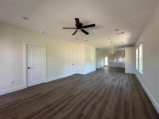 Building Photo - 505 N Wilhite St