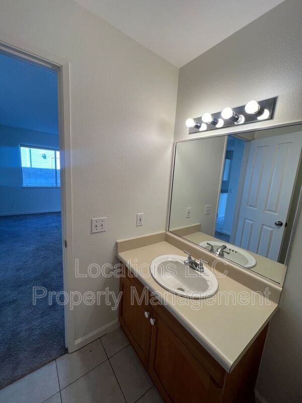 Building Photo - 94-1005 Kaamea Street