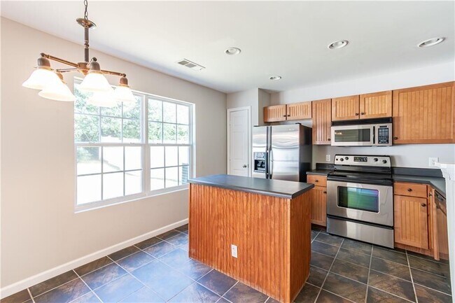 Building Photo - 5795 Mountain Top Pl