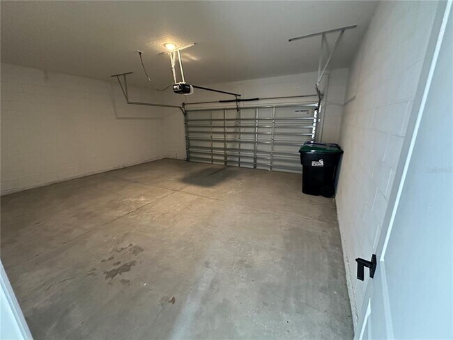 Building Photo - 12891 Westhaven Oak Dr