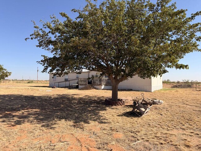 Building Photo - 8800 W County Rd 166