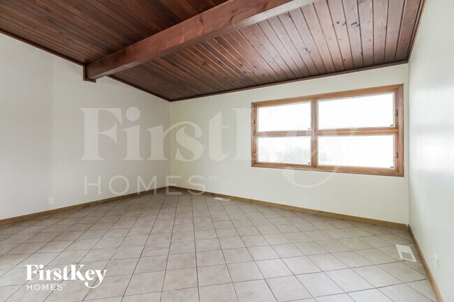 Building Photo - 1054 Kenmore Ave