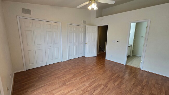 Building Photo - 6048 Colony Cir - Rockrimmon -  3 Bed/ 3 B...