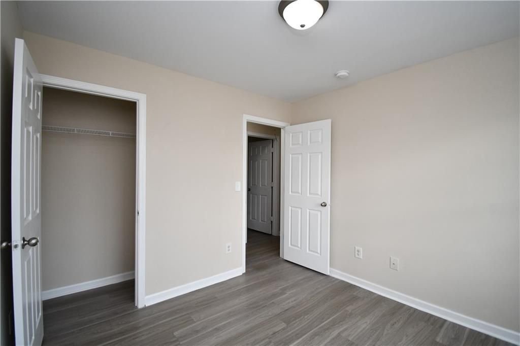Building Photo - 639 Mill Stone Bluff