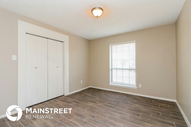 Building Photo - 6800 Franwood Terrace