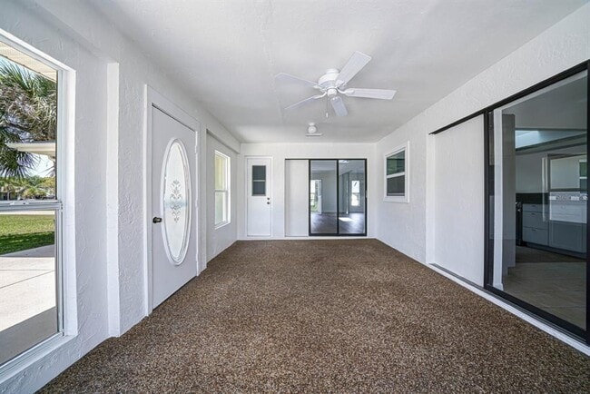 Building Photo - 11285 Oceanspray Blvd