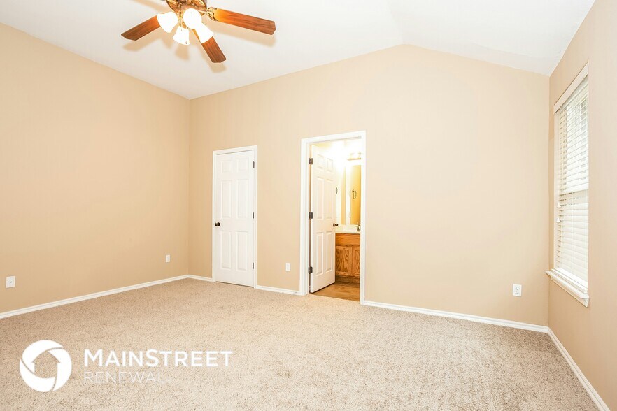 Building Photo - 305 Tecumseh Meadows Dr