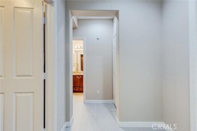 Building Photo - 12336 Hollyhock Dr