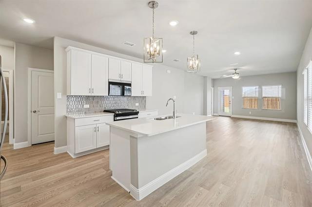 Building Photo - 1200 Booker Dr