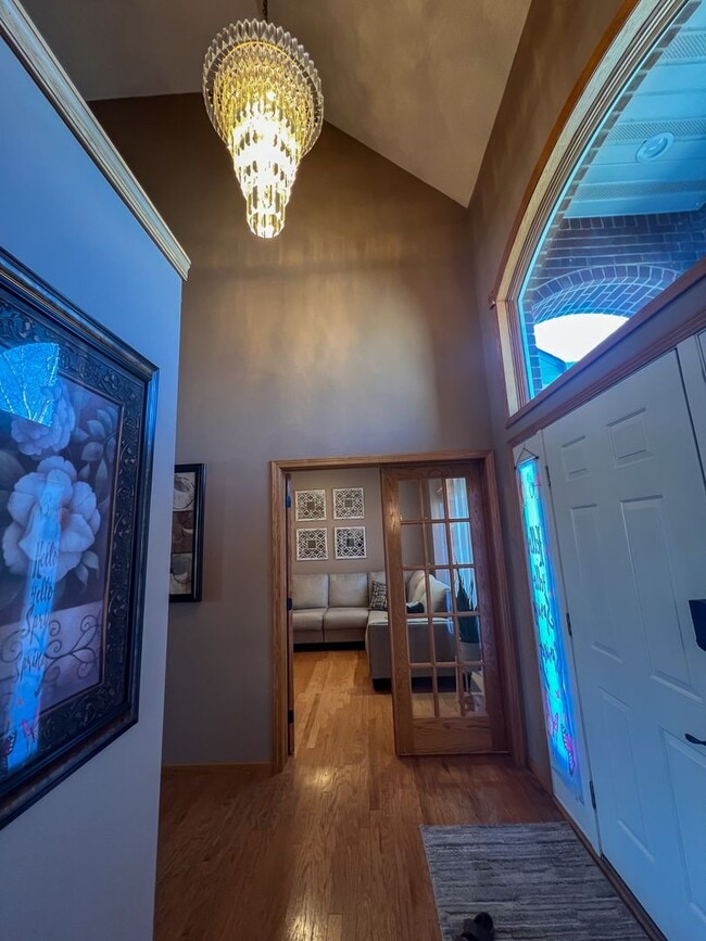 Building Photo - Single Family Home in Moorhead!