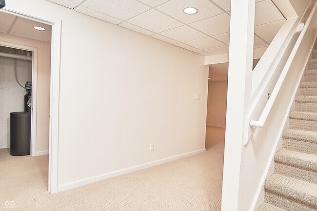 Building Photo - 11202 Timberview Dr