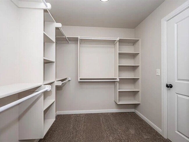 Building Photo - 4-Bed Home with Storm Shelter & 2-Car Garage in Mustang