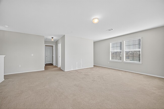 Building Photo - 5027 Brewcastle Ln